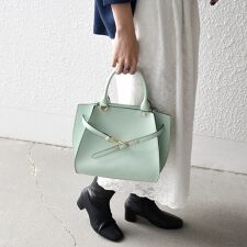 《一部追加予約》SHIPS any: ベルト デザイン 2WAY スクエア バッグ