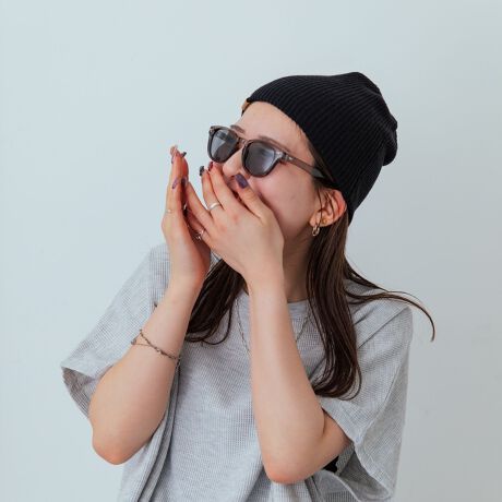 [^ԁF718500004]̂܂ܔĂ܂Ԃăr[j[ƂĔĂlɂȂ2WAYb`LbvyfޓzRbg܂ޕ̑fނuhngpA^ĈȊO3V[YfފłBu̒ߕt͊ɂAȂ▭ȃtBbgŁA_炩KȔSnĂ܂ByfUCzVvŔėp̍fUCɁAS̃sXl[ANZgƂăvXb`LbvB̂܂ܔ̂͂A܂Ԃăr[j[ƂĒpł2WAYdlƂȂĂ܂B܂Ԃɔꍇ́Ȁキ炢܂Ő[Ă悵Ał̐ۂœ܂ĔĂ߁B肷AꂢȃVGbgɂȂ悤ו܂Œd˂܂B܂Ԃꍇ́A܂Ԃ󂭂ΒԂ̃jbgXA܂Ԃ[΃r[j[ƂĔ邱Ƃł܂B4`6cmقǂŐ܂ԂƃoX悭邱ƂłA߂łB̓̋CR[fBl[gɍ킹āA܂܂ɃAWy߂֗ȃjbgLbvłIyӎzipׂɁAAeV^OEl[KmF̏Ap͂舵BBeɂ̓p\REX}[gtHȂǂ̉{ɂāAۂ̐FƈقȂČꍇ܂B@i̐F͏iP̂ŎBe摜QƂB摜̏i̓TvłB@ۂ̏iƎdlAHATCY኱قȂ\܂B