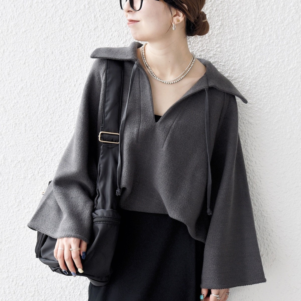 SHIPS any ビジューモチーフ付きグレー長袖トレーナー SHIPS any トレーナー スウェット any:「手洗い可能」裏起毛
