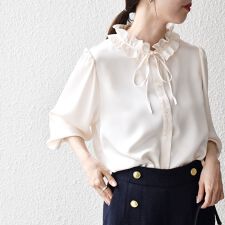 《一部追加予約》SHIPS any:〈洗濯機可能〉サテン フリル カラー リボン シャツ ブラウス