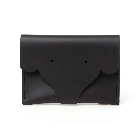 [^ԁF720100011]y25AWzvgpA炵Gt@g`[t̃J[hP[XB݊̂fUCŁAŃR[fBl[g̃ANZgɁBO\ȃ`F[XgbvtŁAobO`[ƂĂy߂܂BVѐSӂfUC̓Mtgɂ҂łByVICE VERSAzioCX xTjVICE VERSA̓fB[XGݕŁA1983NɑnƂMV̉ЂłBC^[iViȃt@bV̌XƁAiȑfނ⃌U[ZėlXȃJ[fUC̃obOAxgAuXbglbNXȂǂĂ܂ł̓̂ŗ܂B[Zp݌vƃv_NVEVXeɂĉXmɃXs[fBɁAď_Ɍ̎s̕KvɑΉ鎖o܂B̈ŁAڋq̗v(I[_[[h)ɂăJX^Ch̉\񋟏o܂BVi쐻̂߂̒ŇomAXɂ͋ӗ~VICE VERSAuh̓_Ci~bNɖi𑱂܂BiɂĂǂiNCAgɒ񋟂鎖䂪Ђ݈̑ӖƂȂċ܂B[J[\ɂSHIPS anyJ[F[J[J[ubNFBLACKCgu[FSERENITY̏i͑fނ̓ŏiɂAɎdオ肪قȂׁAFꍇ܂BHA܂A̍ۂɂޓɍׂLYECꂪ邱Ƃ܂BTCg̃J[\LƏi^ÕJ[قȂꍇ܂B܂BOł̎Be摜́A̓ŐFقȂČꍇ܂Bi̐F́AX^WIł̏ڍ׉摜QƂBipׂɁAAeV^OEl[KmF̏Ap͂舵B