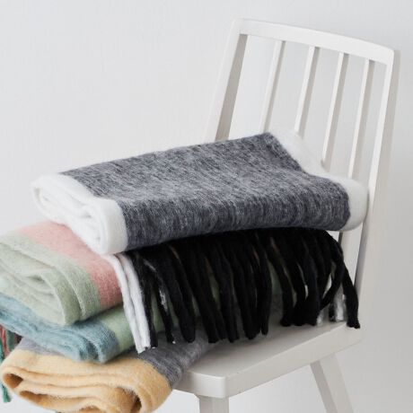 [^ԁF718370008]jZbNXł߁_炩ȐF̑唻{[}t[yfޓz\tgȔG̍@fނgpBVM[́AёT߂ȂEH[܂B܂Aƒ̐@ŃeiX\łIyfUCzgĥ唻TCỸ}t[BŜ̓g[œꂵA[݈̂قȂJ[̗pANZgfUCłB_炩ȕ̐F̓WJŁAjłȂɂ߁IňۂςAЂ|ƂĂgȂǁA唻Ȃł͂̕Lprꂵ|CgłBMtgƂĂ΂ꖇłBfށETCYŕʃfUC̃}t[̂pӂ܂ByfށETCYŕʃfUC̃}t[zq􂢉\r{[ VM[ `FbN }t[ (jZbNX) 25AW718-37-0007[TCgɂ(nCt/-)ł̕iԕ\LƂȂ܂B----------------------------nF򊴁Fň݁FLkFF􂢁F􂢉----------------------------yӎzipׂɁAAeV^OEl[KmF̏Ap͂舵BBeɂ̓p\REX}[gtHȂǂ̉{ɂāAۂ̐FƈقȂČꍇ܂B@i̐F͏iP̂ŎBe摜QƂB