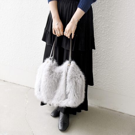 [^ԁF720070014]y25AWz POINT EA4TCY[\Eybg{g500ml[\VJbg^̃VGbgڂAV[Y[hYV_[obOBّfނgp肪AƊvXĂ܂ByʂŌɂ|₷̂ŁASȂ̂|CgV}OlbgtŁA|PbĝňSĉו̎[łAsȂǂɂ߂łB݂̐FZpł́ARyяƖɂAʏ̎gpł኱̕ϑސF͔܂BBJ⊾ȂǂɂGꂽԂł̎gp͐FFڍšƂȂꍇ܂̂ŁA\ӂBgpꂽꍇA͋ɓx̕Sꍇ́Atyѐijꍇ܂̂ŁA舵ɂ͂ӂB̐íAՌ̍ۂ̓e̕ی͂ł܂Bɐ@AMAꕨ̔j₷e̕یɂ͓KĂ܂̂ŁAgp̍ۂ͂ӂBedAsȕ̏ꍇ́Aʏ̎gpłij鋰ꂪ܂̂łӂBOł̎Be摜́A̓ŐFقȂČꍇ܂Bi̐F́AX^WIł̏ڍ׉摜QƂBipׂɁAAeV^OEl[KmF̏Ap͂舵B摜̏i̓TvłBۂ̏iƎdlAHATCY኱قȂꍇ܂B