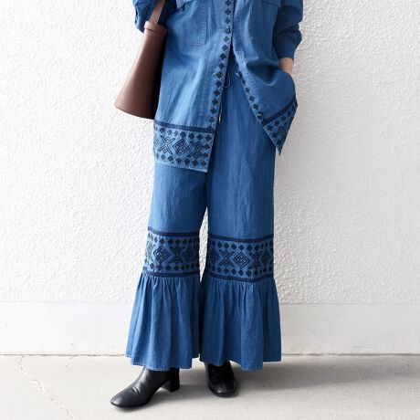 [^ԁF723180008]y25AWzybon_meurzi{~[jBonne humeur悢͋CƂӖ̃tX̑ꂩ璅z𓾂uhBHAPPYȃNtgRZvgɁA̍񂾃mgɒʊƍgɎ₷āBV[YɂȂfނACeA炵킹ɂĂły߂܂BqfUC|Cgr􉽊w͗l̎hJƂ͂[X̐؂ւL邽Ղ̃MU[̃ChpcBXJ[ĝ悤ȏ_炩ȗhꊴŏ炵oApcȂł͂̓₷˔Ă܂BEGXg̓tfUC̃SdlŁACĂ킢܂̂|CgB҉͒Aҏ͒悭[߂̐݌vňS܂BTChɂ͕֗ȃ|PbgA@\qnEfނ̃|CgrEƒ\i@OKjCgIX̃Rbg100fjfނgpB_炩ȕŐSnǂp܂BqR[fBl[gȆrVvȃjbgXEFbgƍ킹̂߁BƂ̓u[cŋGߊoƃoX悭܂܂BOV[Yp\ŁAG߂ɍ킹Ȃy߂܂B-------------------------------------ň݁FLkFF򊴁F􂢁F@-------------------------------------C␅ł̐FɂӂBWFnƂ̒킹͂BobOACAV[gւ̐FڂɂӂBp̌JԂŁAXɐFE܂BOł̎Be摜́A̓ŐFقȂČꍇ܂Bi̐F́AX^WIł̏ڍ׉摜QƂBipׂɁAAeV^OEl[KmF̏Ap͂舵B摜̏i̓TvłBۂ̏iƎdlAHATCY኱قȂꍇ܂B