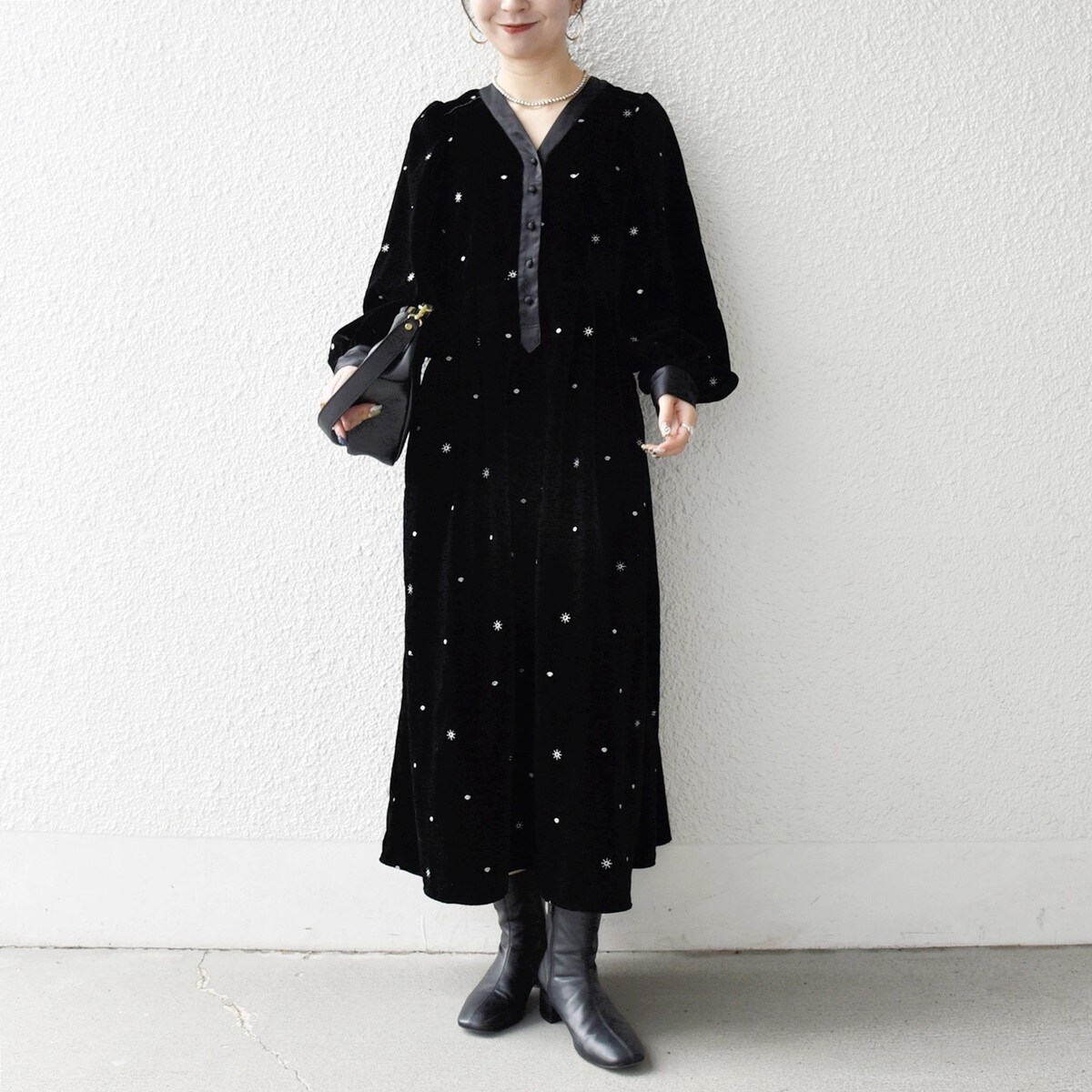 SHIPS any:〈手洗い可能〉ポリエステル ベロア 刺繍 タック フレア SHIPS any:〈手洗い可能〉ポリエステル ベロア 刺繍 タック フレア