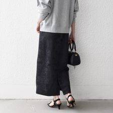 SHIPS any:〈手洗い可能〉フラワー ジャカード Iライン タック スカート