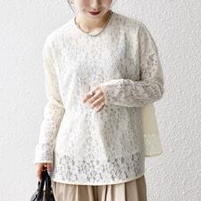 SHIPS any:〈手洗い可能〉フラワー レース クルーネック ペプラム ブラウス