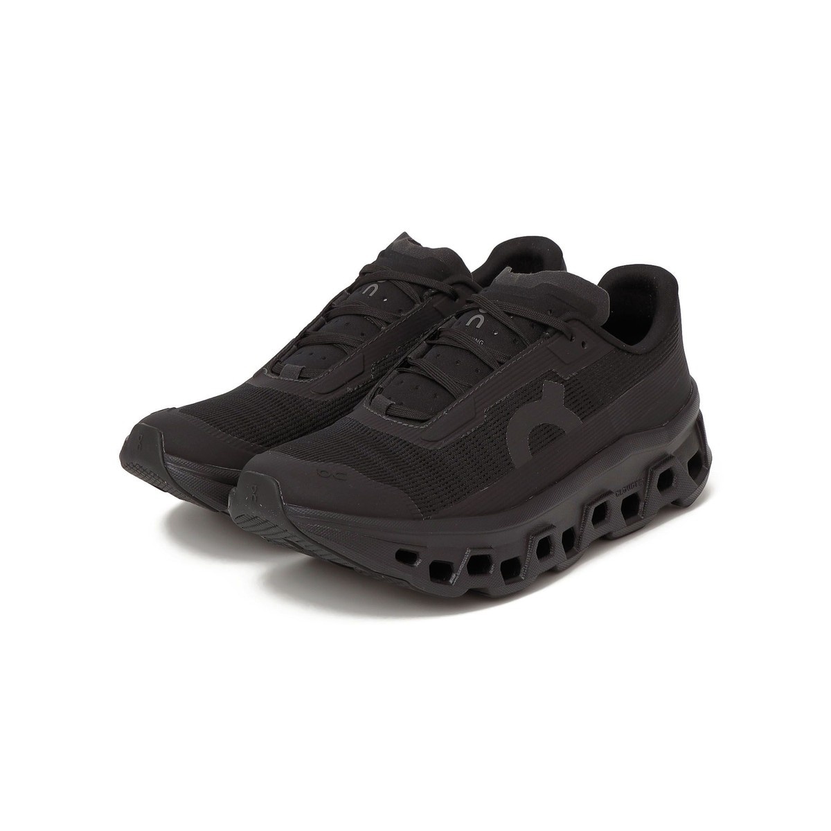 [�}���C]On: Cloudmonster Void �X�j�[�J�[/�V�b�v�X �G�j�B�iSHIPS any�j �u���b�N