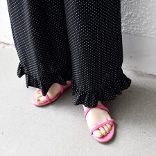 《予約》【SHIPS any別注】eblouna: フラット ナロー ストラップ サンダル