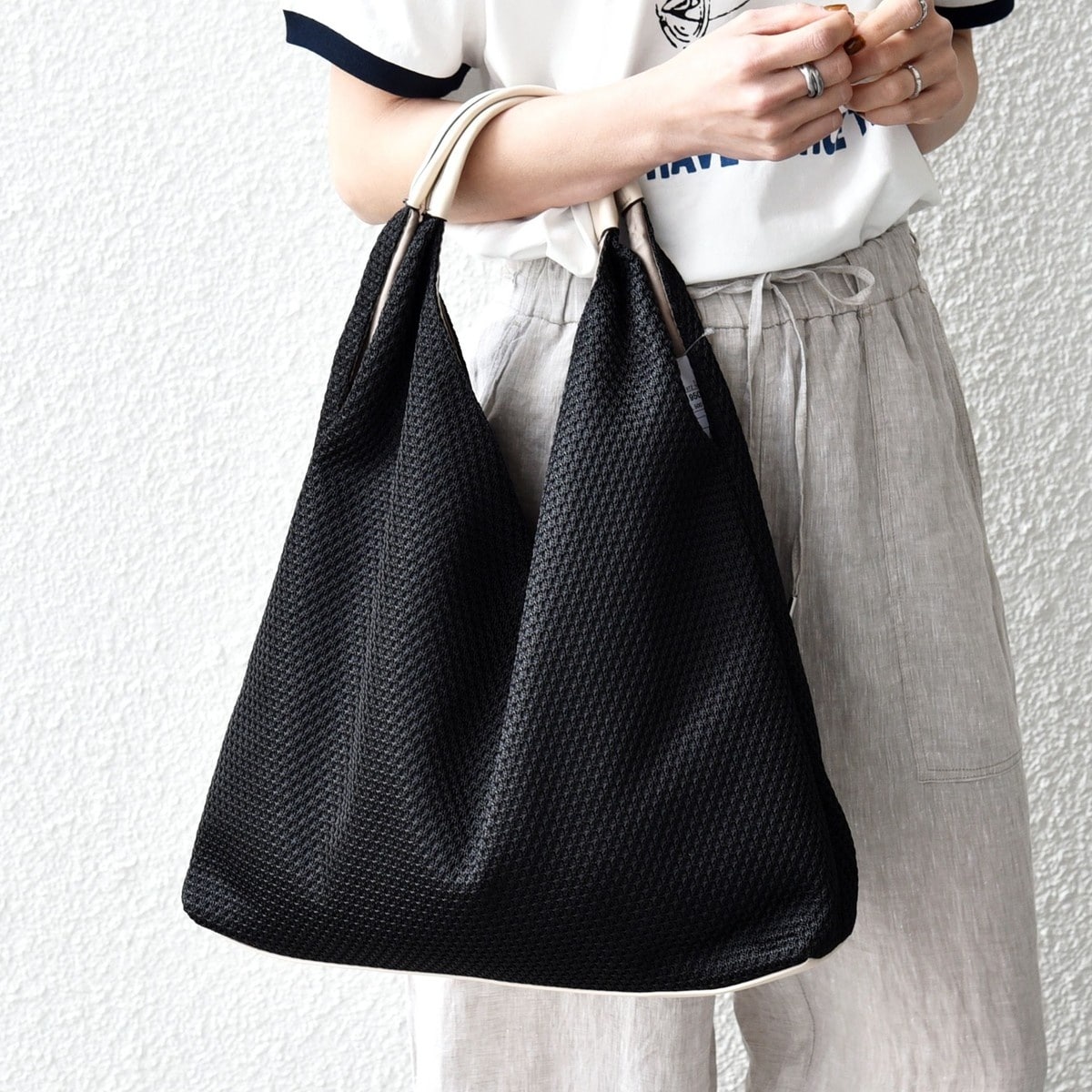 [�}���C]SHIPS any: A4 V�J�b�g �o�C�J���[ �g�[�g �o�b�O/�V�b�v�X �G�j�B�iSHIPS any�j �u���b�N