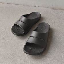 OOFOS: OOahh/ウーアー リカバリーサンダル 26SS◆