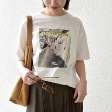 【SHIPS any別注】La Hutte:〈洗濯機可能〉デザイン ロゴ プリント TEE 26SS