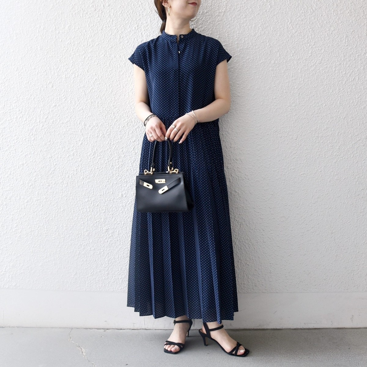 SHIPS any♡ドットバンドカラープ リーツ ロングワンピース♡手洗い可能 SHIPS any:〈手洗い可能〉ドット バンドカラー フレンチ プリーツ