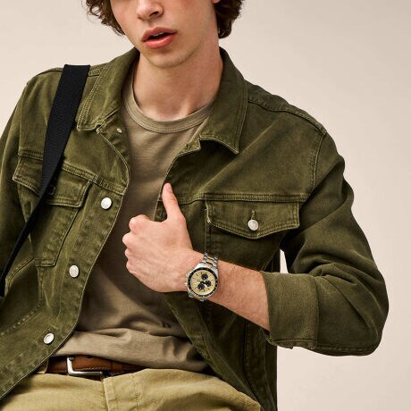 [^:FS6126]NVbNȃ[VOEHb`_ɃAWAutocrosśAX|[eBȃX^CĒ`܂BS[hg[̃TC_CAXeXX`[P[Xƃc[g[uXbgwiɍۗfUCłBNH[c}`AC[ug𓋍ڂAfA^CƗj\邱42mmEHb`́A̖`ɂȂ@\񋟂܂Bۏ؏ɂĕۏ؏͂グؖƍĕۊǂĂ܂悤肢܂BC̍ۂ́Aۏ؏Ƃグؖ킹ĂoB