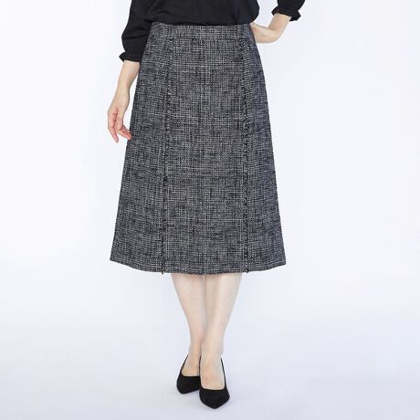 [^ԁF72252240211]NVbNGKgȃX^CĂXucB[hXJ[gBɌĊɂ₩ɍLACVGbgBtg̐؂ւɃV[gtWfUCA@ׂȕ͋CYACełBZbgAbvŒȂ悤fނ̃WPbgpӂĂ܂Bi摜̓TvgpĂ邽߁Aۂ̏iƐFȂǂ̎dlقȂꍇ܂B\߂Bmodel:T.166/B.80/W.58/H.88pTCYF38