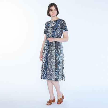 [^ԁF72254210111]VbNȔzF̃t[oXǂgݍ킹s[XBpb`[NfUC̃|bvȕ͋CA؂₩̂R[fBl[gy߂܂B̑@ׂȃ^b`͂łBtg̐؂ւ⑳̃XbgȂǁAוɂdオBz̃{xgtĂ܂Bi摜̓TvgpĂ邽߁Aۂ̏iƐFȂǂ̎dlقȂꍇ܂B\߂Bmodel:T.172/B.82/W.63/H.93pTCYF38