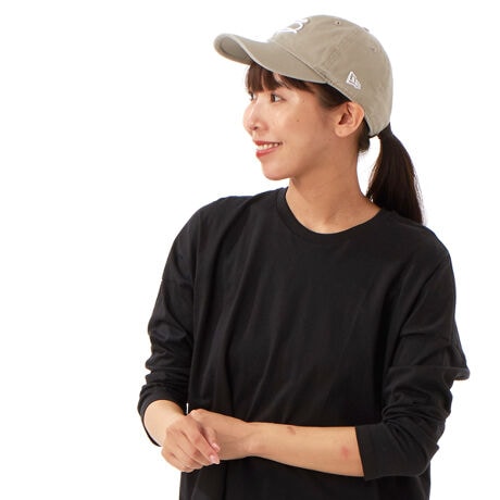 [^:4BHS11588-00]W[[ǑLbvƂĂȂ݃j[GƏR{Bj[G̒ԃX^CCasual Classic̃fłBTChɂ݂͂̃j[GS̎hJAtgɂBeauranceB𗧑̎hJIWifłB΂8cm̃Ouɂ邱Ƃŏʂ҂ł܂BBeauranceIWiƂĂ΂ɎՌnÃPAAO΍ɂȂĂACełB