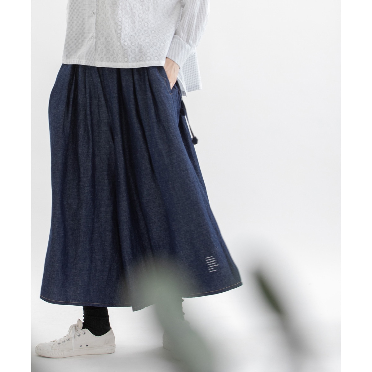 リネン裾ボーダー8分丈パンツ | ノップドゥノッド(nop de nod