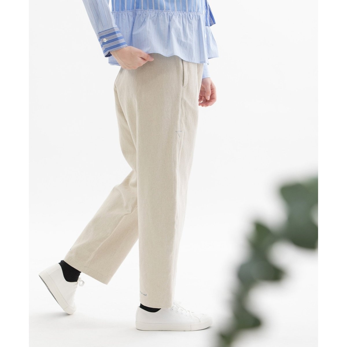 新品　nop de nod ノップドゥノッド　コットンリネンバックヘムロゴパンツ コットンリネンバックヘムロゴパンツ | ノップドゥノッド(nop de