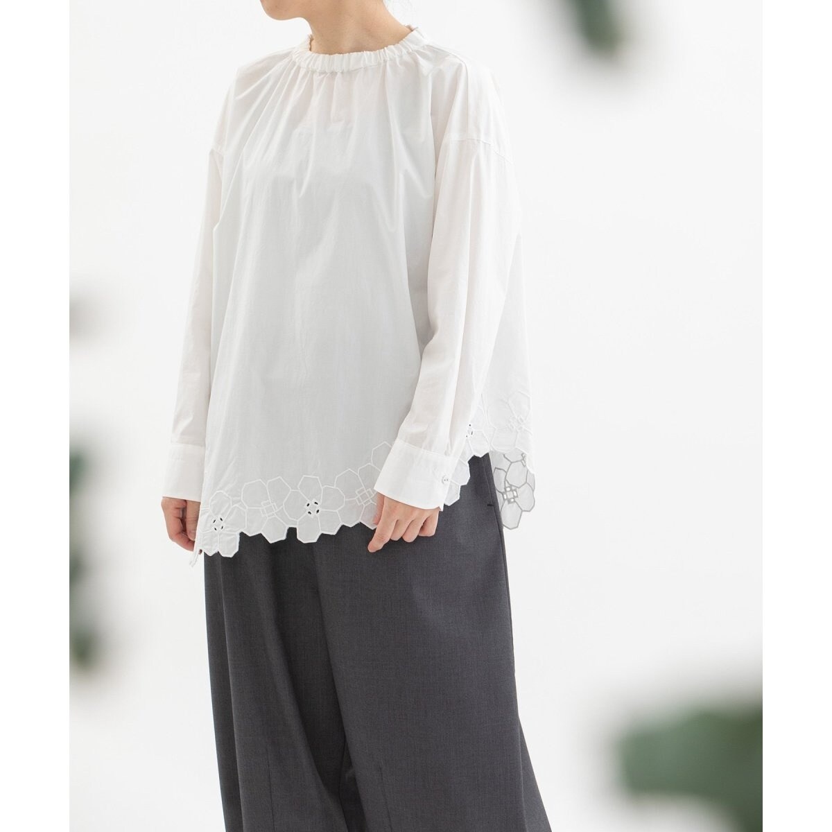 幾何柄カットジャガードシャツ