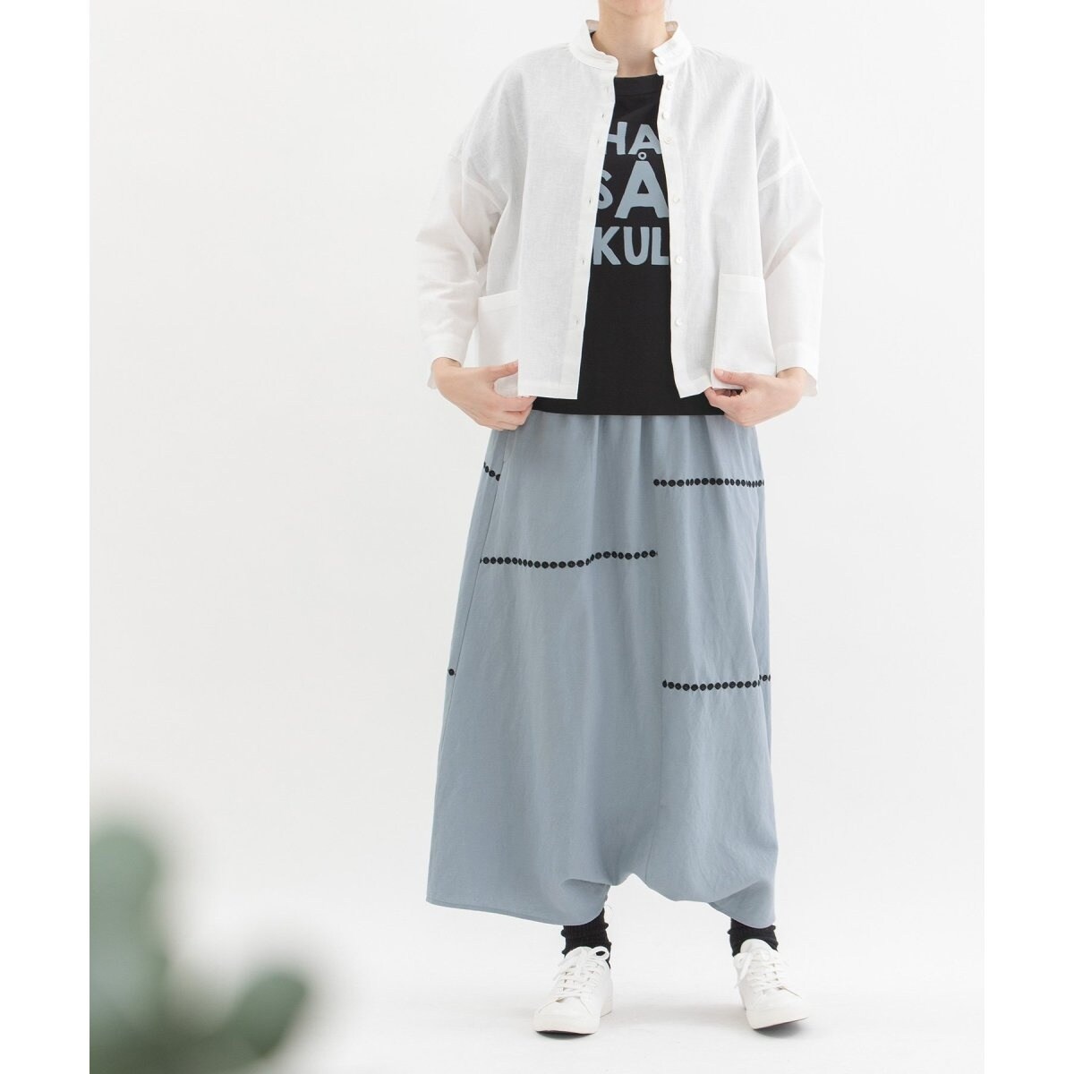 リネンレーヨンライン刺繍サルエルバルーンパンツ | ノップドゥノッド