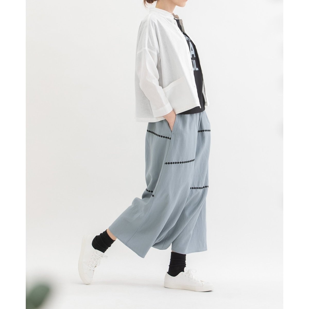 リネンレーヨンライン刺繍サルエルバルーンパンツ | ノップドゥノッド