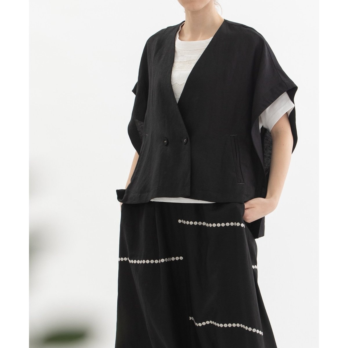 Varios tejer 透かし編みニットベスト | ホコモモラ(JOCOMOMOLA