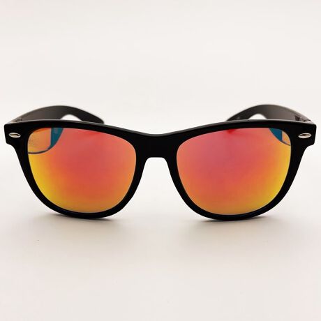 [^:GP-01-24]EFg^CṽfUC̗pAKxȃ{[̃t[ƃevx[Xɍ쐬ĂA{l̗֊sɍ₷̂łB~[YĝfUCɖ邢~[Y̗p邱ƂŁAR[fBl[g̃ANZgɊ􂵂Ă܂BCRȂǂ̃AEghAłڂی삵Ă̂ŁAlXȃV[łgACełBOXXȏJbgῂƂƂɍ~蒍OXXubNBĂ̋CɂȂG߂ڂ̌N肽ɂ߂łB舵̍ۂ́Ai^OɋLڂĂi\Agp̒ӎKmFB̒[ɂĂ̓J[̃C[WقȂꍇ܂