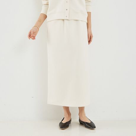 [^ԁF72509070100]yDesignzyXgb`̂ASnQȃ^CgXJ[gBڂICȂ̂ō킹gbvXI΂LR[fɊ􂵂܂BV[YXŒ񂹂̂́ByFabricz\nƗn2̐n𒆎łȂ킹č_{[jbg̐ngpB̊̂tHô̑fށB݂܂A_炩悢Xgb`^ꂵɂ̂͂łByStylingzfނ̃gbvXJ[fBKƃZbgAbvł̃X^CO\łB