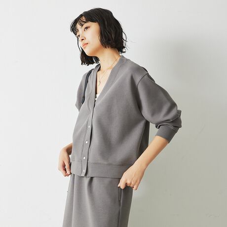 [^ԁF72509021100]yDesignzgh̃V[gJ[fBKBVvŃR[fBl[gɂȂ݂₷\ȃACełBVlbNőlȈۂooāARpNg߂ȂƂ̂gŒSnQłBȃXibv{^|CgByFabricz\nƗn2̐n𒆎łȂ킹č_{[jbg̐ngpB̊̂tHô̑fށB݂܂A_炩悢Xgb`^ꂵɂ̂͂łByStylingzCႢ͒^[guEX̏ɂgȂĂPiACeƂăxAgbvȂǂŃwV[ɃfRe̔X^C߁Bfނ̃XJ[gƃZbgAbvłpo܂B