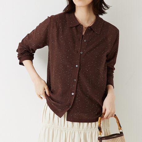 [^ԁF72509041005]yDesignz@ׂȃVA[̕ҒnɏXpR[肰Ȃ߂jbgVcBĝɉȂTCWO₷A{^߂ăvI[o[ƂĒAJĐDƂĂ􂵂܂Bfނ̃^NgbvƃATu\łByFabriczXpR[҂݂܂ꂽhC^b`̎gpBiȓ̂VA[ȕҒñjbgłByStylingzfނ̃^N̏ɐDăATuŒ΃NXȑlJWAɁVcɂāA^Nォd˂ăX^COƃgĥ鍡ۂR[fɎdオ܂B