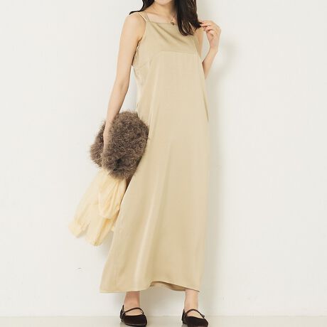 [^ԁF72519090000]yDesignzVvȃyVVGbg̃L~sB肵VGbgŃX^CAbvꖇB2{̌RfUC|CgŁA1{͔wSŌԎdlɂȂĂĕЌтŐ炷ƃN[ȈۂɂȂA{тŏ炵fBe[ɂȂĂ܂ByFabriczn͂Ȃ₩ȗƒ悢򊴂̂TengpB\ʊ̂jbgtFCNt@[fނƂQȐnłB̓uEx[X̐F̉ԕŁAGgh̃uEƂ킹₷̂ByStylingzxAgbvȂǂ̏ɒPił͂ÃTŏd˒AL~s̏ォUbNjbgȂǃÎ߁B