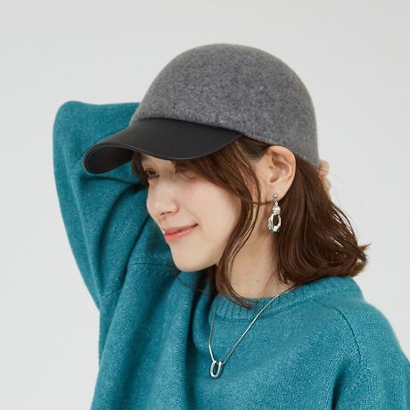 [^ԁF72499460040]yDesignzVvȂّfރRrdlŁANX̂lLbvłBʓIȃx[X{[^CvJWAɌAH~X^CÕANZgɁ[߂̍ŁAAWwȀɂԂ₷ȂĂ܂ByFabriczNE͋Gߊƍ̂tFgfށBoCU[̓tFCNU[łd܂BjZbNXBTCY߃e[vByStylingzǂȃX^COłÃLbv~fB[ȃV[Yō킹΂ȂꊴՂ̑lJWAɁBXJ[g킹ȂXj[J[ł܂܂B