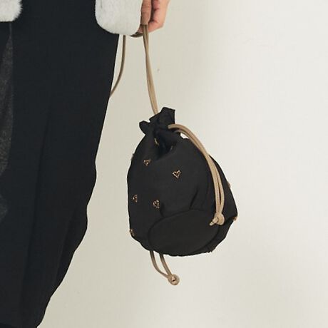 [^ԁF72519461001]yDesignz}`́ARƂtHL[gȋВBVvȂɁA肰Ȃn[g̎hJlIт܂BR߂Ȃ̂ŁA|ŎƂoāAƕ֗ȃACeByFabricz悢̐nɍTڂȃn[g̃r[YhJlfށBySnyStylingzYCNȃX^COA[NñACeɍ킹ƊÐhoXā