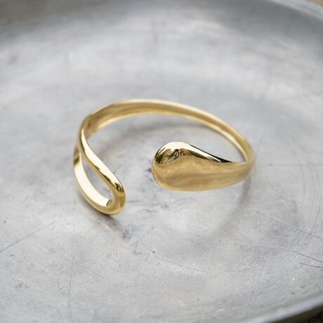 [^ԁF72529460005]yDesignzAVg[fUCƒ悢{[͂̃oOBF̗ǂS[hJ[ő݊ՂB茳ؚɉoĂoO͏Ղ߂}XgACełBymaterialzKɂAɂɋT[WJXeXBiT[WJXeX͒AM[łASĂ̕ɓK̂ł͂܂Bj