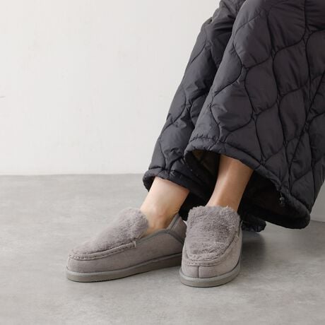 [^ԁF72519462000]yDesignzO̗ȂJVfUC̃JWAV[YBH~ɗȂt@[̓ŁAăV[Yɍ킹ăR[f߂ȂACeBԐlC̗ŔAy_炩fނŒԂ̒pɂyStylingzYCNɑ߂̃{g킹\bNXR[fŃXJ[gɍ킹̂߂łByMEI(C)z1970NAAJOJtHjAB gHuntington Beach(neBgr[`)hŒa܂BʂȃJ[pbgAfUCAy@\̂WEARWJB܂܂ȃANeBreBV[Ńt@bVyނ߂ɍꂽuhłB@@iƊOɋLڂĂTCY\ĹuMvuLvɂȂĂ܂BuMv38uLv40ƂĂmFB