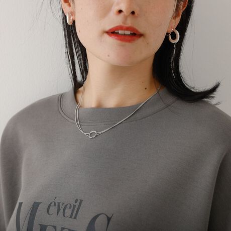 [^ԁF72519060001]yDesignzVvłāA肱mbgfUC̃V[glbNXBPȂؚȃXl[N`F[͎񌳂DoĂ܂BymaterialzƂĂytSn̐^JfގgpBgpɊzŐ@ĂƎ܂ByStylingz~̏dȂ肪ȃX^COfRegbvX~V[glbNXŎdグĔô