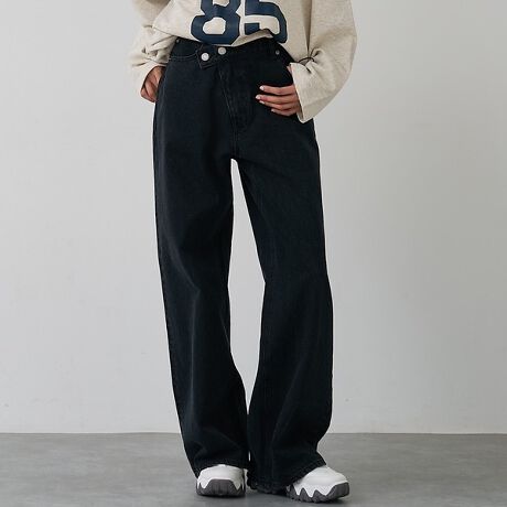 [^ԁF72519050001]yDesignzAVg[ɃNXEGXg|Cg̃IWifjoIInCEGXgŔrʔQłBfUCł͂ȂOĂ̍\́AEGXgTCY𒲐ߏoD́Iʒu邢ʒuŃ{^𗯂߂dlłB̕ɃNXC܂鎖ō肪CɂȂɂA^bNCȕoႢ܂BŜ͑ȂChXg[gŁAƑlۂ͋CɎdオ܂ByFabriczRbg100ȂA_炩悢݁BV[YXŒpo܂ByStylingzYCNȃXg[gCȂ̂ŃI[o[TCỸjbgAE^[ƂfUCă^bNC̃X^CO߁B