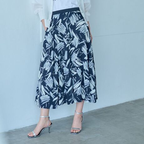 [^ԁFN5S04540__]yCAST:LXgR 2025NtăACezyDesignzAVg[ȃMU[fUC̃OXJ[gB_ȃyCgŁA1ŃT}ɂȂfUCBEGXg͕ʕz؂ւĂāAŜ̃fUC߂Ă܂ByFabricz悢򊴂ƓKxȗ̂fނgpBłƒpĒ܂ByStylingz킹gbvXŒԒp܂BF􂢉FȂLkF萶ňFʂߒpԁFtAāAH̏i̓Tvł̎BesĂ܂Bۂ̏iƃC[WATCYAi\AYقȂꍇ܂BXyщOł̎Be摜́A̓ŐFČꍇ܂Bi̐F́AX^WIBẻ摜QƂB