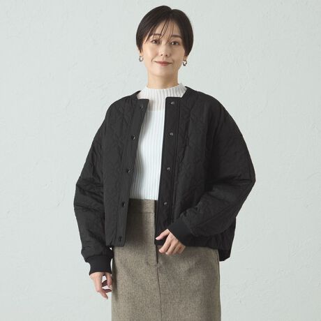 [^ԁFN5A02628__]yCAST:LXgR 2025NH~ACezyDesignzuhIWiőg񂾃LeBO̒ȓu]BɃ^bNAS̓IɂӂۂVGbg\Ă܂BF̃hbgtɂ邱ƂŁA_炩͋CɎdグ܂BhȂAfUCɂDꂽu]łByFabriczxȂApE_[^b`ȃ|GXefނgpBnȂ_炩̂ŁASn̗ǂfނłByStylingzChpc⃍OXJ[gAs[XƂ̍킹XXłBF􂢉FȂLkF萶ňFʂߒpԁFtAHA~̏i̓Tvł̎BesĂ܂Bۂ̏iƃC[WATCYAi\AYقȂꍇ܂BXyщOł̎Be摜́A̓ŐFČꍇ܂Bi̐F́AX^WIBẻ摜QƂB