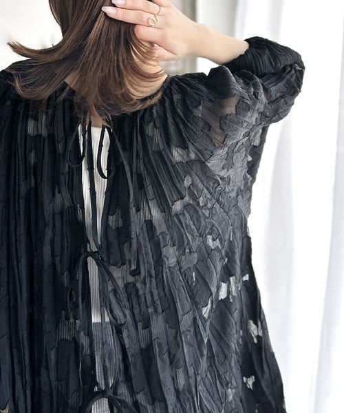 クリンクルシアーオーガンジーボリュームスリーブトップス 2025aw