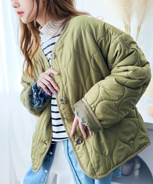 Javaジャバコラボ》大人カジュアルの大定番。ノーカラー波