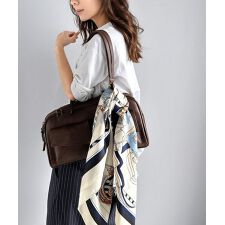 上品カワイイ♪90cm×90cmパネル柄シルクライク大判スカーフ