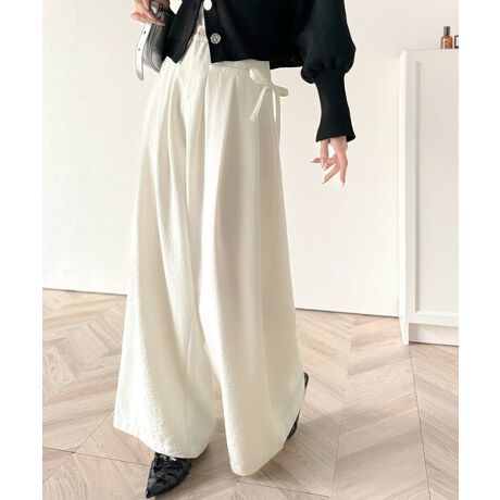 [^:CE1015073]ꂽfUCŃIIt킸p\ȃTCh{t3^bNChpc̓oB{̃fUCAJWAȒɂ炵ÂvXA̃X^CVĂ܂B3^bÑfUCA̓IȃVGbg𐶂ݏoAƂChVGbgœ₷QBfC[R[fItBXX^CɃsb^Bfނ͔G̗ǂ̂dlĂAG߂킸Kɒ̂|CgBnCEGXg̃ChVGbgfUCőʂ҂łB{gXƂĈꖇĂΗlXȃR[fBl[gɏd󂵂܂BpointE3^bNETCh{tEnCEGXgEtFCN|Pbg@(fUC̈ꕔƂẴ|Pbgł)detail3^bÑnCEGXgChVGbgŋrʔQBX^CAbv1{łBTCh{𐂂炵ĂłANZgɁBfUĈŃJWAɂOKBLC߃ItBXX^CƂĂႤ\ACełB|Pbg̓fUCdtFCNdlƂȂĂ܂Bfabric@_炩G̗ǂnœ₷QBcccccccF኱(AC{[)FLkFȂnFȂ|PbgFȂ@F@(lbggp)cccccccڂ@͏i^OQƂBɂӂAy`R[ĝp߂܂(AC{[)coordinateĩVvX^CɃvX邾ŁAɃAbvf[g\ȃACeB{gXƂĈꖇĂ΁A܂܂ȃR[fBl[gɏd󂵂܂BJWAtH[}܂ŕLΉ\Ȃ߁ArWlXV[ł􂷂邱ƊԈႢȂłBTg[i[An[tWbvȂǂƍ킹΃JWA_ER[fBl[gɂn}܂BH~̊́AgbNWPbg{AR[gHDĒgvXƁAVvłȏdoł܂恝BꖇŁAlXȃV[ɑΉ\Ȗ\́Ax̍Ȃɂ҂I炵X^Cyłˁ􂲗̃j^[ɂA摜̐FƑقȂꍇ܂B