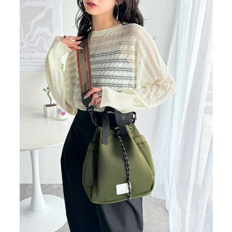 [^:JV1159052]fC[[XANeBuȃV[܂ŕLgAWK[hSe[vgbVВobOBNVJGtłȂAJaVaʒACeBRpNgTCYȂ[͔Q2waydlŗDGIWK[hSe[vANZgƂȂAVvȂ݊fUCłpointE2waydliВEV_[jEO\̃SWK[he[vgV_[E[͔QEJaVaR{EbVfށdetailO\ȃSV_[|Cg̋ВobN̓bVfނŌy₩X|[eBɁBTChɑ傫ߊO|PbgƔwʂɓANZXt@Xi[Ă܂Btgl[̓tFCNU[őlۂdグ܂BڈȏɎ[͔QŁAJaVa^OȃANZgɁBSV_[͂Ȃň͋Cy߂̂ŃR[fɂĎg2waydlIfabric@@@@{̂̓X|[eBŌy₩ȃbVfނgpBIWiWK[hV_[tBccccccccF26cmF27cm}`F13cmV_[F`125cmcccccccccoodinateR[fBl[gɋВobOăX^CÕANZgɁBghvfڂŃR[f̍Ō̃XpCXɁIfފVvȃnhobÓAy&RpNgł[͂̂ŃfC[[Xf[g₨o܂ŗlX̃V[ɂg܂Bꂢ߂ȃX^CJWAX^C܂ŁAǂȏtX^COł}b`ăR[fiグIВX^CŎƑlK[[ObƏオ܂ByJava Brand Storyz`Enjoy the moment`Java/Wo̓ChlVÃWKꂽl̐NW̊C̔ɃCXpCAaJWAEFAuhłBX|[cAAhx`[AAEghAAtFXA^E[XȂǂV[z肵AKɂ@\ƍt@bVBN␫ʂ𒴂jo[TfUC͂̂ЂƂłB̑厩RCAl̃Ahx`[yނׂĂ̐lɁB̃j^[ɂA摜̐FƑقȂꍇ܂B