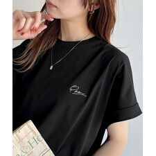 【接触冷感】ひんやりバックファスナードルマンスリーブ胸刺繍半袖トップス（UVカット/遮熱機能）