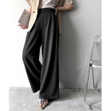 クラシカルエルフ(Classical Elf)の穿くだけで即キレイ見え。サイドベルトデザイン3タックストレッチスラックスパンツ