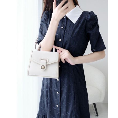 [^:MI1139086]y₩ȉԎhJK[[ōAtĂ̋CZgeCXgs[XBtĂ̕AiőlGbZXZꖇB傫ߋ݂K[[gȃANZgɁs̃tBbgtAVGbgŁAX^CAbv܂BꖇŊAƍ̐▭ȃoXpointEԎhJK[[nEK[[gEVcs[XdetaiĺuԎhJK[[gVcs[Xv́AӂƂy₩ȃK[[fނgpĂA܂ŒĂ邱ƂYĂ܂قǂ̐Sn悳IiȃVh[`FbNƁADȉԕhJDȂƎ̃fUĆAȂ̃X^CuŊiグ܂Bn̑傫߂ȋ݂A茩Ă̂|CgłBɂ̓SĂāAvZXJbg̃fUCRȃtBbg𐶂ݏoAtAȃVGbgDɗhꓮ܂B̃eBA[hfUC⑳̃MUOĂANZgB1ŃR[fA܂ɏtĂɂ҂ȃACełBfabricԎhJK[[ncccccFFLkFȂnF|PbgFȂ@F􂢉cccccڂ@͏i^OQƂBcoordinatẽs[X́AtẴJWA炫ꂢ߁AÂ߃R[f܂ŕL􂵂܂u₩R[fȂAx[W̃T_g[gobO킹āBꂢ߃X^Cɂ́AVvȃpvXƃ`F[obO߁Â߂ȂpXeJ[̃J[fBK|āAoGV[Yŉ炵AbvIANZT[̓S[hp[ŁAɏivXBPiłƒȂĂOKBtăV[YłȂAHɂ̓WPbgu[c킹ċG߂̕ςڂyރR[f͓IłBseasonal trendĕ̃R[fBl[ǵAy₩ƂŖ܂傤ÂMIXR[fý݂ArX`FɃVA[gbvXd˂C[hX^CŃghځ܂ȃL~s[XɃT}[WPbg킹΁A΍ob`JWAR[fɂ̓ZbgAbṽsƃoCJ[pcŁAJWAłȂꂽۂ^܂BANfBuɓ́AăXEFbg┼̃ACeāA₷ƉKL[vIVA[VcvX΁A肰ȂꂪołẴ}XgACeɁymily biletƂ́z"ƎR Ƃ킢 ƎDɂȂ" Ȋ肢uhBgh~x[VbNɁuK[[vmixA҂ÂRZvgB~t@bVyɊy߂āAv킸VFAȂAƂ߂ACeĂ܂BSNSVACe₨ȃZ[𖈓zMR[f̂Qlɂ...y Instagramz@classicalelf_officialy TikTokz@classicalelf_official̃j^[ɂA摜̐FƑقȂꍇ܂B