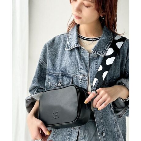 [^:CE1370002]P_邾őghR[fG{XV_[obOiȃG{XfUC͂̃V_[obOBChV_[ŌɗDAIEIt킸􂷂ACełI悢TCYŎ[͂ByʎdlȂ̂ŒԂ̎gpłɂAfC[Ŏg₷VvȂ݊̂fUCŁAR[fBl[g̃ANZgɂ҂łIpointEChV_[EO\ȃV_[Eybg{g[łTCYEyʂŎ^тKEg₷_ut@Xi[detailʋ΁EoEqǂ̍sȂǁAV[킸BJ̓_ut@Xi[łJAו̏oX[YłL߂̃}`Ɛ▭ȃTCYŁAKvȂ̂[I𒷂߂ɐ݌vĂ̂Ō̃V[Yɂfabric򊴂}iȃ|E^fށccccccccF23cmF15cm}`F7.5cmF`100cmcccccccccoordinateVvȌڂŋ@\QȂfUCV_[obO̓gh̃ACeƍ킹ĂL}܂IfjXEFbgAsVc|VcƂ̑gݍ킹͓SubN͎ɕIVŃLC߃R[fɂ킹₷AߐFƂĎꂽȂACeƓnFɂƓꊴ̂R[fɎdオIXXłVo[́AVvȂ݊邾ňCɉ؂₩vXĂ܂ꌩX|[cCNȃACełAs[X⃍OXJ[gƂ̑lXȃACeƍ킹đlJWAył܂seasonal trendĕ̃R[fBl[ǵAy₩ƂŖ܂傤ÂMIXR[fý݂ArX`FɃVA[gbvXd˂C[hX^CŃghځ܂ȃL~s[XɃT}[WPbg킹΁A΍ob`JWAR[fɂ̓ZbgAbṽsƃoCJ[pcŁAJWAłȂꂽۂ^܂BANfBuɓ́AăXEFbg┼̃ACeāA₷ƉKL[vIVA[VcvX΁A肰ȂꂪołẴ}XgACeɁSNSVACe₨ȃZ[𖈓zMR[f̂Qlɂ...y Instagramz@classicalelf_officialy TikTokz@classicalelf_official̃j^[ɂA摜̐FƑقȂꍇ܂B