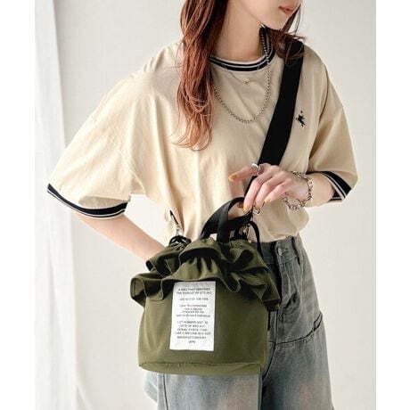 [^:JV1370001]ƉڂŁA̎[́l̊ÂvX_ut2wayobOIlCJaVaR{AghՂ̑lobOoI炵t~X^CbVȉpeLXg̑gݍ킹▭oXBÂȂfUCAJWAꂢ߃R[fɂQłBڈȏɂוAV_[Вg[g2waydlgȂAACełIpointE_utERpNgɌĎ[́EV_[Вg[g2wayfUCEXgbvO\EJaVaR{detail_utlANZgɂȂobOBRpNgȂ}`肠AוꂢɎ܂܂BƂۂ݃tHƁAJȒPȋВfUCŎgQBO\ȃXgbvtŁAXgbv͎O\A̓̋CR[fɍ킹āAV_[obOɂAВg[gɂAWOKI~^[CNȉpSÂAl̃fC[obOƂđ劈ԈႢȂIJ[́A\ȃubNƁAȂꊴՂ̃J[LBǂfC[R[fɂƓ݂܂fabric}Aiȃ|GXefށBccccccccF21cmF24cm}`F20cmF25.5cmcccccccccoordinateR[fBl[gɉ炵tăX^CÕANZgɁghvfڂŃR[f̍Ō̃XpCXɁfފVvȋВV_[obÓAy&RpNgł[͂̂ŃfC[[Xf[g₨o܂ŗlX̃V[ɂg܂Bꂢ߂ȃX^CJWAX^C܂ŁAǂȃX^COł}b`ăR[fiグIВX^CŎƑlK[[ObƏオ܂Bseasonal trendĕ̃R[fBl[ǵAy₩ƂŖ܂傤ÂMIXR[fý݂ArX`FɃVA[gbvXd˂C[hX^CŃghځ܂ȃL~s[XɃT}[WPbg킹΁A΍ob`JWAR[fɂ̓ZbgAbṽsƃoCJ[pcŁAJWAłȂꂽۂ^܂BANfBuɓ́AăXEFbg┼̃ACeāA₷ƉKL[vIVA[VcvX΁A肰ȂꂪołẴ}XgACeɁyJava Brand Storyz`Enjoy the moment`Java/Wo̓ChlVÃWKꂽl̐NW̊C̔ɃCXpCAaJWAEFAuhłBX|[cAAhx`[AAEghAAtFXA^E[XȂǂV[z肵AKɂ@\ƍt@bVBN␫ʂ𒴂jo[TfUC͂̂ЂƂłB̑厩RCAl̃Ahx`[yނׂĂ̐lɁBSNSVACe₨ȃZ[𖈓zMR[f̂Qlɂ...y Instagramz@classicalelf_officialy TikTokz@classicalelf_official̃j^[ɂA摜̐FƑقȂꍇ܂B